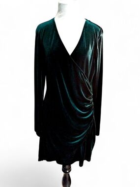 Dark Emerald Velvet Wrap Midi Dress Long Sleeve